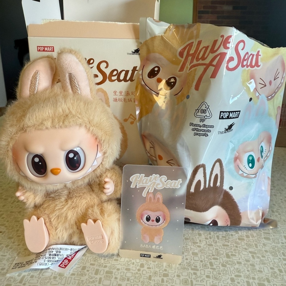 Authentic Labubu - Have a Seat Vinyl Plush- BaBa - Picture 1 of 7